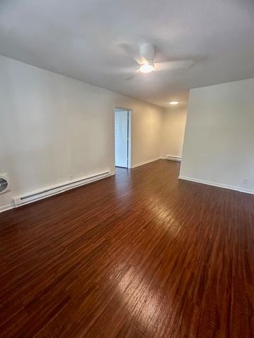 2601 Hillsboro Pike Apt B11, Nashville, TN 37212