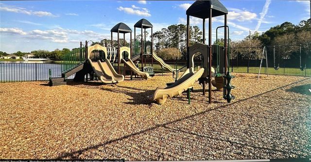 261 CLYDESDALE CIRCLE, Sanford, FL 32773