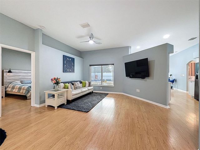 724 CYPRESS PARK AVENUE, Tarpon Springs, FL 34689