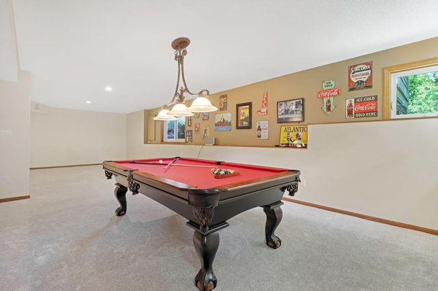 8141 Maplewood Terrace, Chanhassen, MN 55317