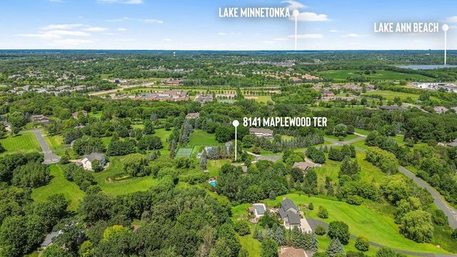 8141 Maplewood Terrace, Chanhassen, MN 55317