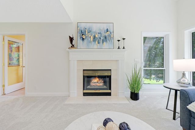 8141 Maplewood Terrace, Chanhassen, MN 55317