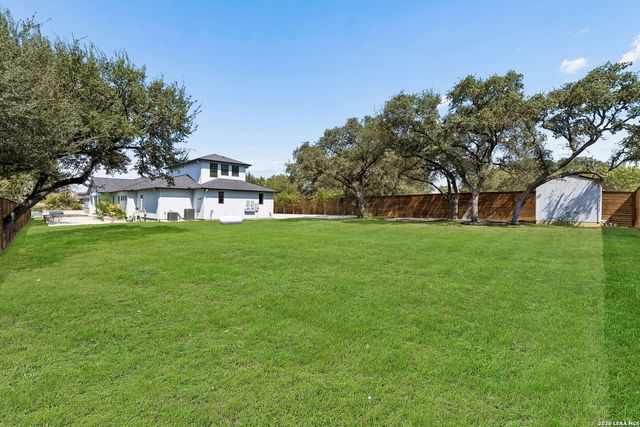 5314 Blackberry Dr, Leon Valley, TX 78238