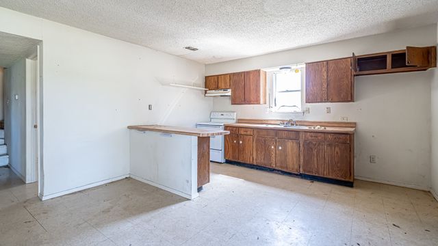 1852 Coral Road, Pelican Bay, TX 76020