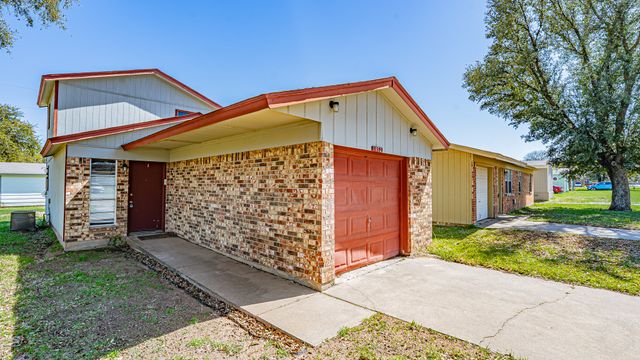 1852 Coral Road, Pelican Bay, TX 76020