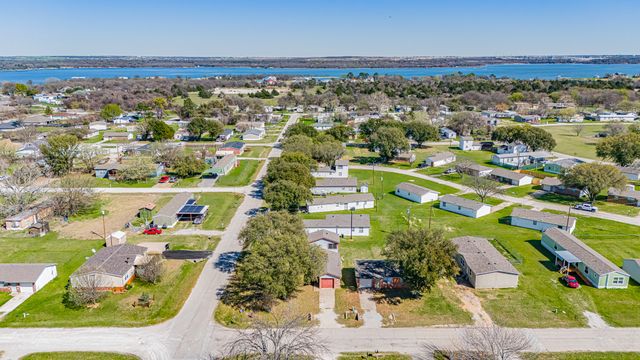 1852 Coral Road, Pelican Bay, TX 76020