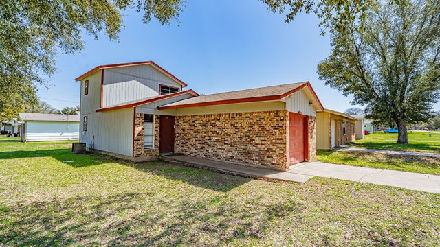 1852 Coral Road, Pelican Bay, TX 76020