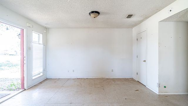 1852 Coral Road, Pelican Bay, TX 76020