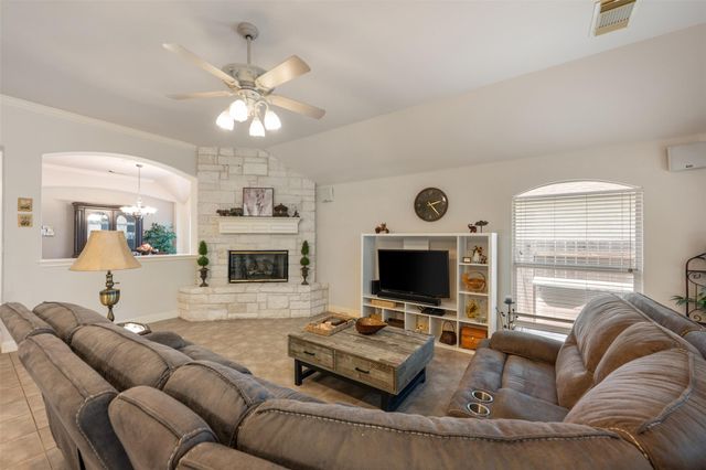 3745 Derby TRL, Round Rock, TX 78681