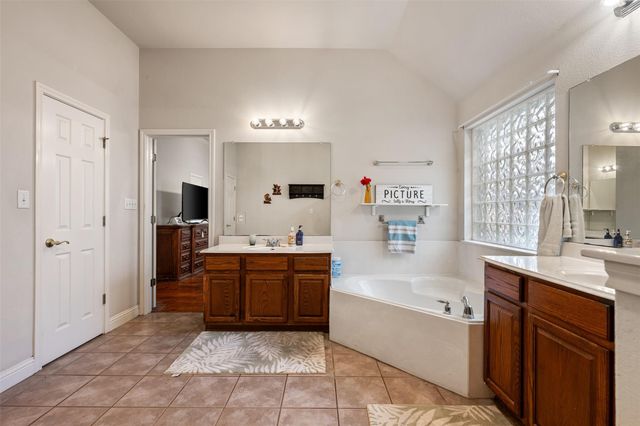 3745 Derby TRL, Round Rock, TX 78681