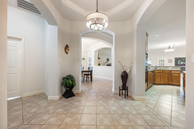 3745 Derby TRL, Round Rock, TX 78681