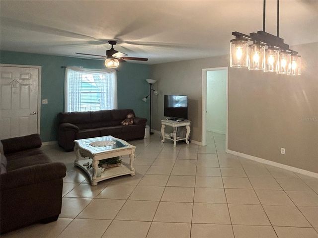 8711 SW 96TH LANE C, Ocala, FL 34481