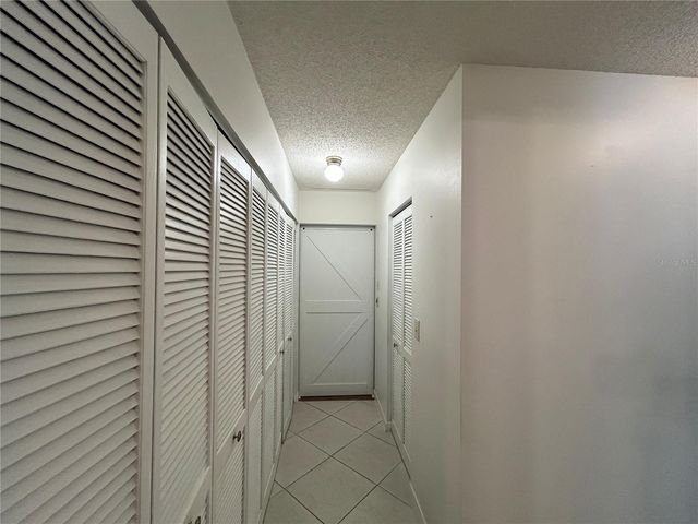 8711 SW 96TH LANE C, Ocala, FL 34481