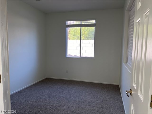 3031 Scenic Valley Way, Henderson, NV 89052