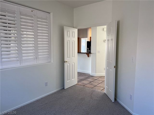 3031 Scenic Valley Way, Henderson, NV 89052