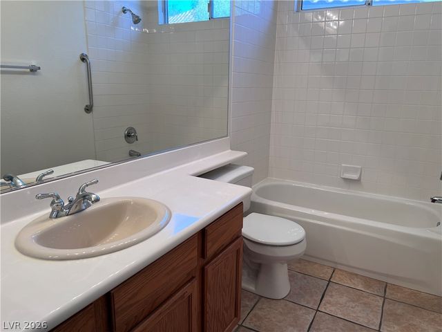 3031 Scenic Valley Way, Henderson, NV 89052