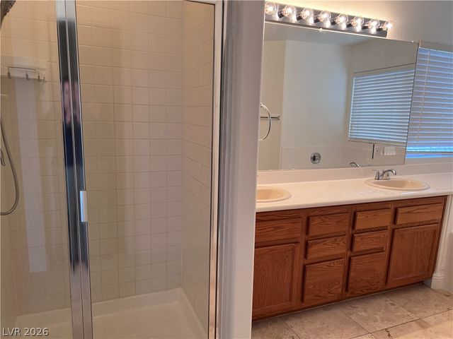 3031 Scenic Valley Way, Henderson, NV 89052