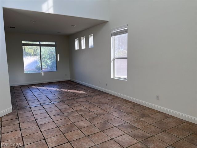 3031 Scenic Valley Way, Henderson, NV 89052