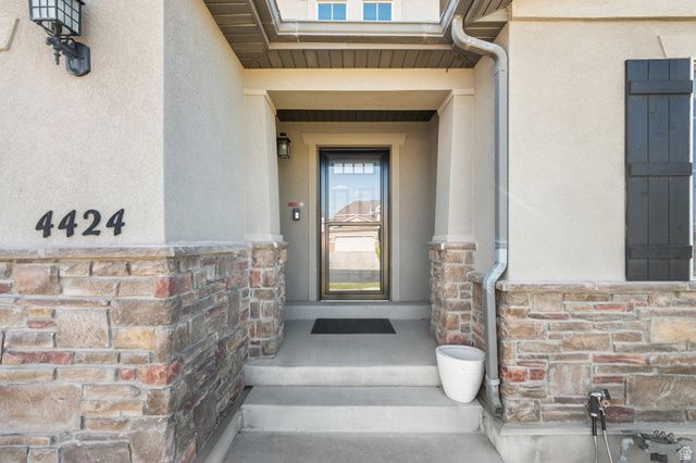 4424 S VALLE VERDE DR, West Valley City, UT 84128