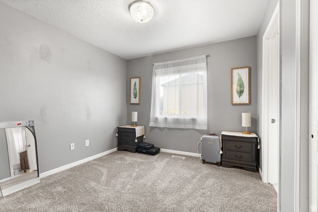4424 S VALLE VERDE DR, West Valley City, UT 84128