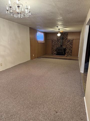 18 MacGregor Rd, Pueblo, CO 81001