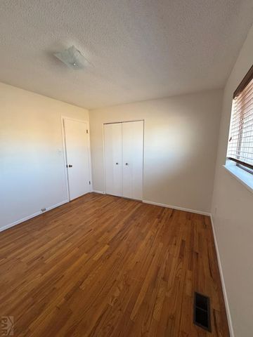 18 MacGregor Rd, Pueblo, CO 81001