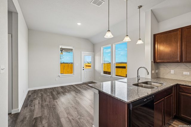 8640 MERLIN CV, San Antonio, TX 78222
