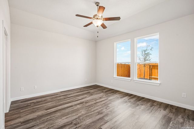 8640 MERLIN CV, San Antonio, TX 78222