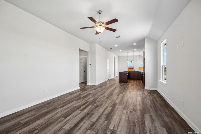 8640 MERLIN CV, San Antonio, TX 78222