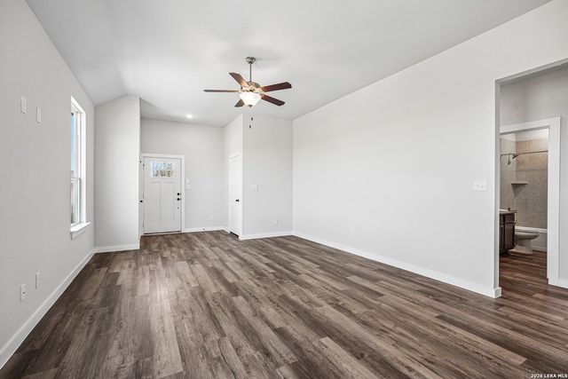 8640 MERLIN CV, San Antonio, TX 78222
