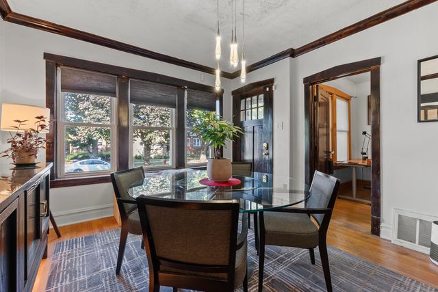 3825 Kenilworth Avenue, Berwyn, IL 60402