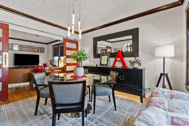 3825 Kenilworth Avenue, Berwyn, IL 60402