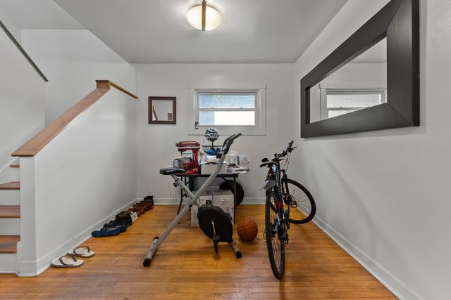 3825 Kenilworth Avenue, Berwyn, IL 60402