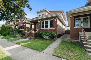 3825 Kenilworth Avenue, Berwyn, IL 60402