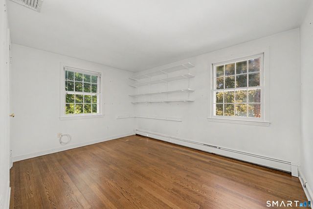 5 Bayside Terrace, Greenwich, CT 06878