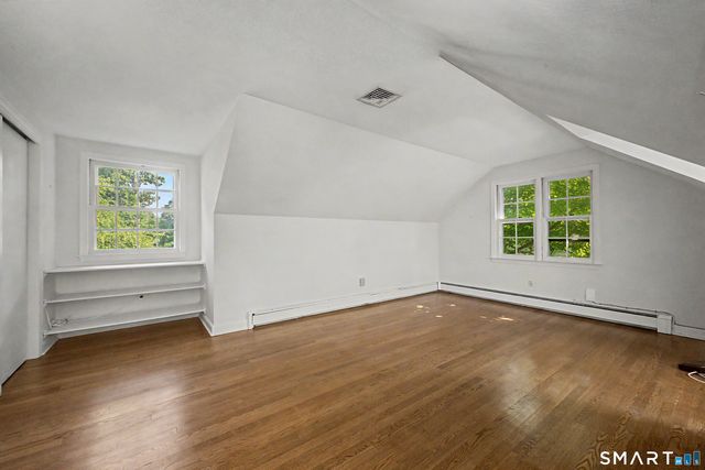 5 Bayside Terrace, Greenwich, CT 06878