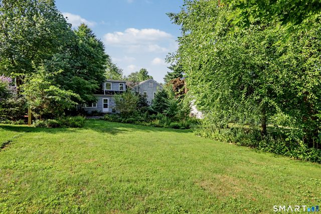 5 Bayside Terrace, Greenwich, CT 06878