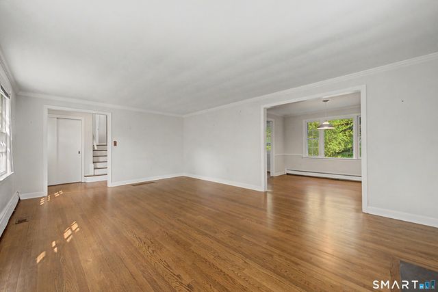 5 Bayside Terrace, Greenwich, CT 06878