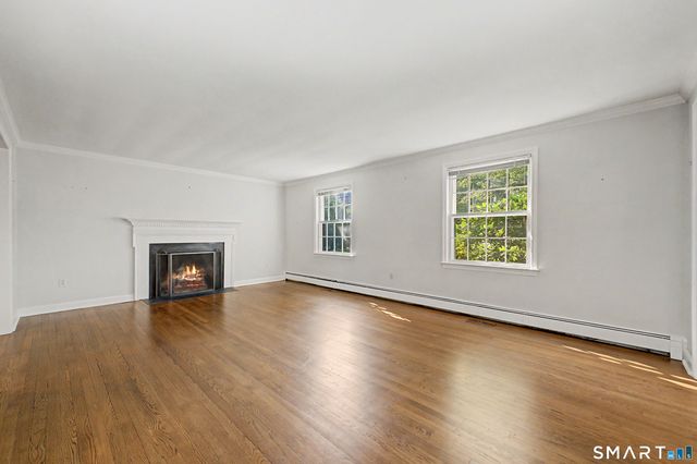 5 Bayside Terrace, Greenwich, CT 06878