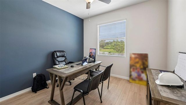18334 TAVERNSIDE TRAIL, Lakewood Ranch, FL 34211