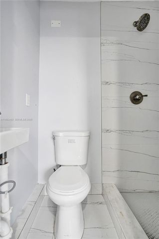 3633 SW 12th Ct 1, Fort Lauderdale, FL 33312