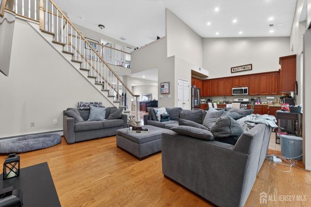 30 Narrows Way, Monroe, NJ 08831