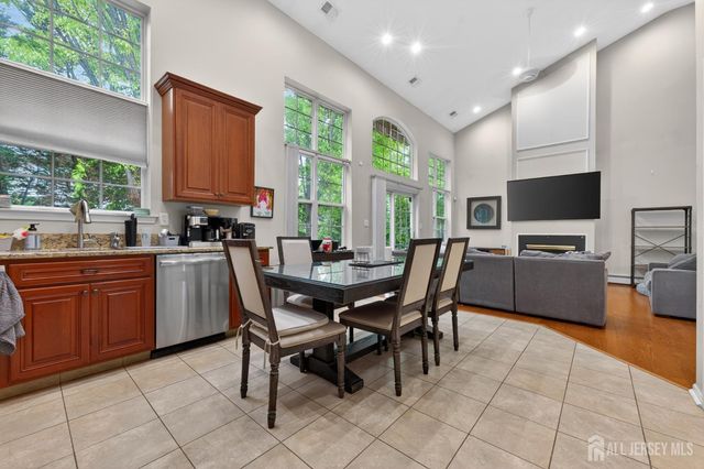 30 Narrows Way, Monroe, NJ 08831