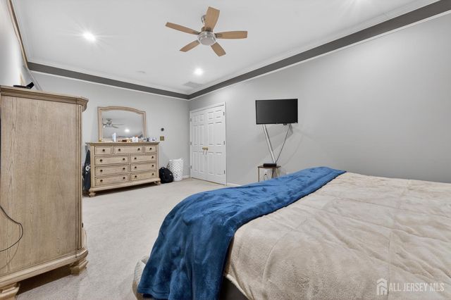 30 Narrows Way, Monroe, NJ 08831