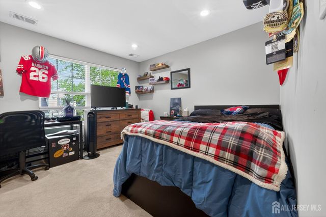 30 Narrows Way, Monroe, NJ 08831