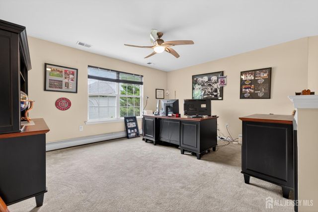 30 Narrows Way, Monroe, NJ 08831