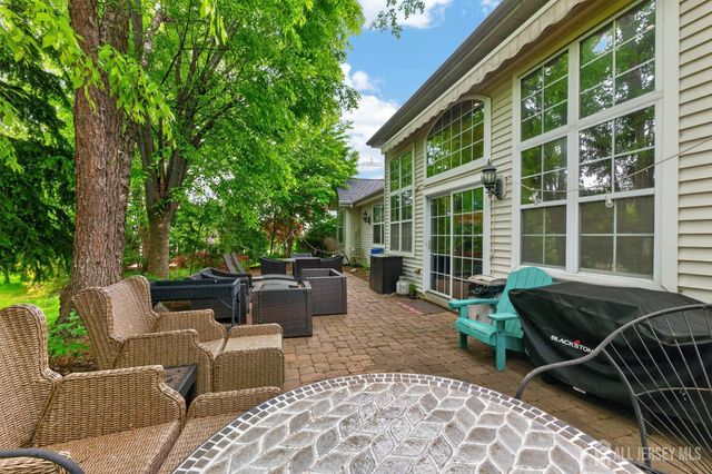 30 Narrows Way, Monroe, NJ 08831