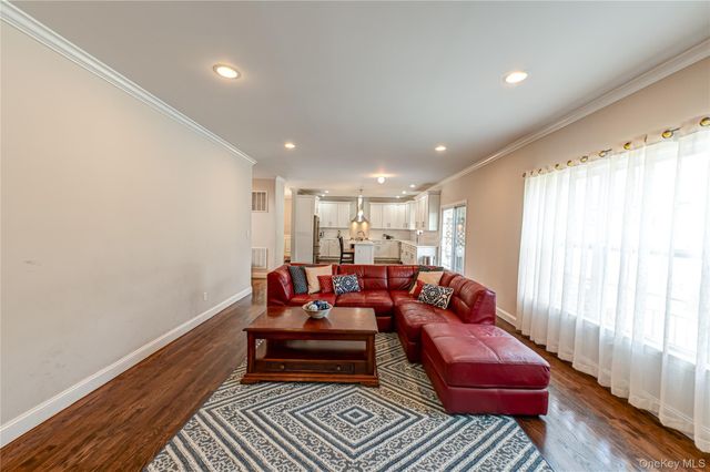 456 Pine Acres Boulevard, Brightwaters, NY 11718