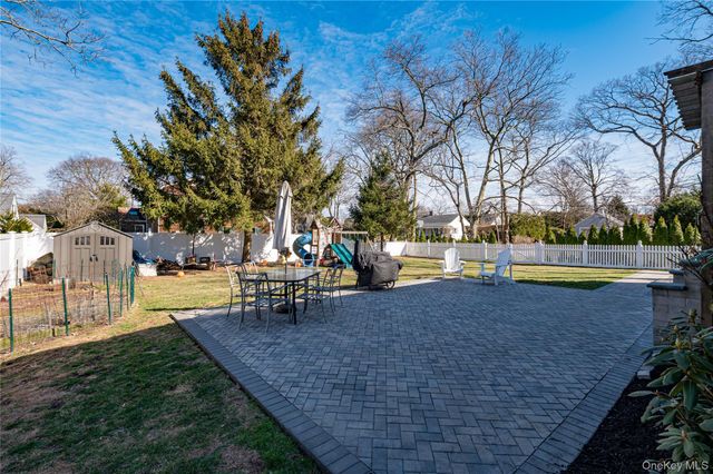 456 Pine Acres Boulevard, Brightwaters, NY 11718