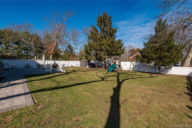 456 Pine Acres Boulevard, Brightwaters, NY 11718